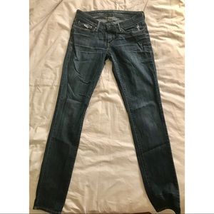 Levi skinny jeans